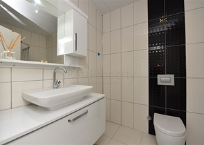 تصميم انيق - شقة مؤثثة - غرفة وصالة - قريبة من البحر - في مهموتلار  / الانيا 