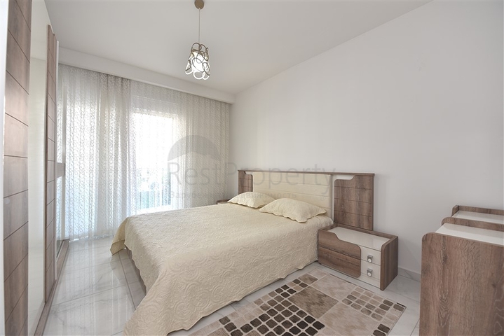 ضمن مجمع فاخر - شقة غرفة وصالة مؤثثة - قريبة من البحر - في مهموتلار / الانيا 