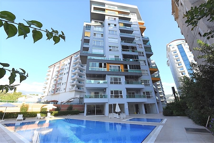 شقق غرفة وصالة لكن ! مساحة 80 متر / ضمن مجمع سكني في مهموتلار / الانيا 