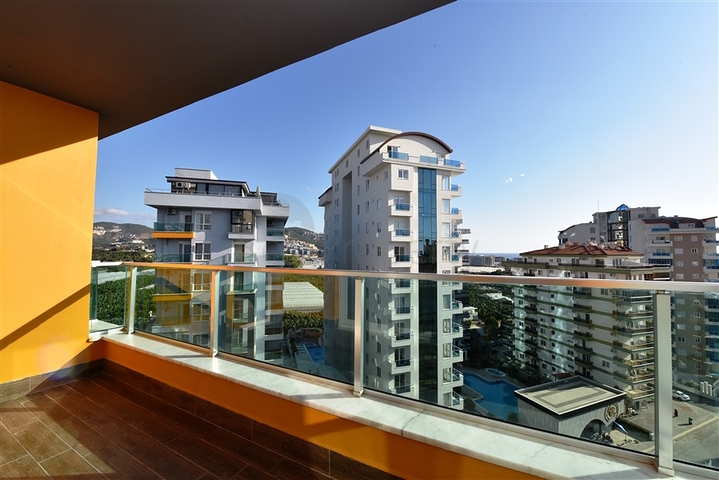 شقق غرفة وصالة لكن ! مساحة 80 متر / ضمن مجمع سكني في مهموتلار / الانيا 