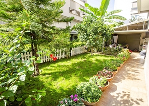 شقة راقية 5 + 1 مع مدخل للحديقة في اونجالي كونيالتي