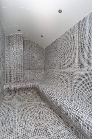 طابق مرتفع - شقة غرفة وصالة - ضمن مجمع سكني - في مهموتلار / الانيا 