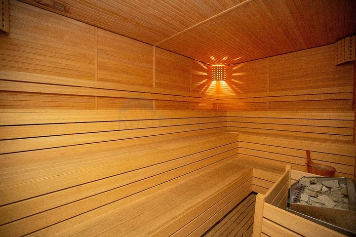 طابق مرتفع - شقة غرفة وصالة - ضمن مجمع سكني - في مهموتلار / الانيا 