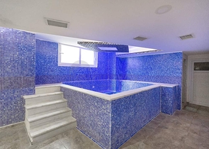 طابق مرتفع - شقة غرفة وصالة - ضمن مجمع سكني - في مهموتلار / الانيا 