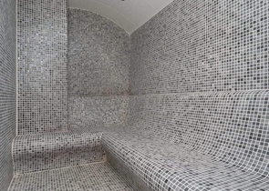 طابق مرتفع - شقة غرفة وصالة - ضمن مجمع سكني - في مهموتلار / الانيا 