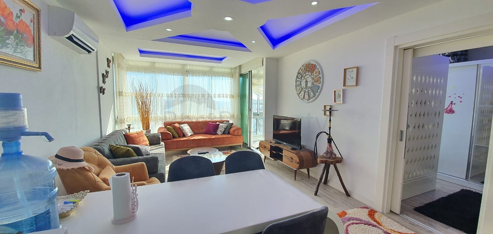 طابق مرتفع - شقة انيقة من تصميم 1+1 - ضمن مجمع - في مهموتلار / الانيا 