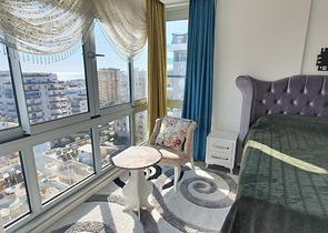 طابق مرتفع - شقة انيقة من تصميم 1+1 - ضمن مجمع - في مهموتلار / الانيا 