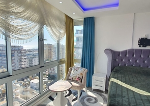 طابق مرتفع - شقة انيقة من تصميم 1+1 - ضمن مجمع - في مهموتلار / الانيا 