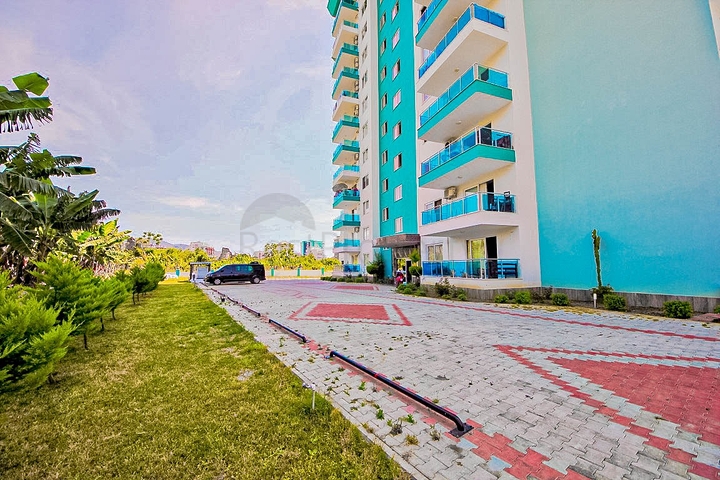 اطلالة بحر - طابق مرتفع - شقة غرفة وصالة مفروشة - في مهموتلار / الانيا 