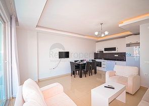 اطلالة بحر - طابق مرتفع - شقة غرفة وصالة مفروشة - في مهموتلار / الانيا 