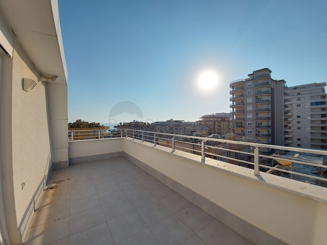 قريبة من البحر والمركز - شقة غرفتين وصالة -بدون فرش - في مهموتلار / الانيا 