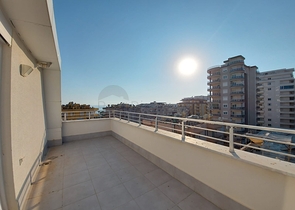 قريبة من البحر والمركز - شقة غرفتين وصالة -بدون فرش - في مهموتلار / الانيا 