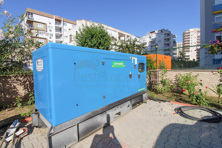 اطلالة جبلية - قريبة من الحدمات - شقق بتصميم غرفة وصالة - في مهموتلار /الانيا 