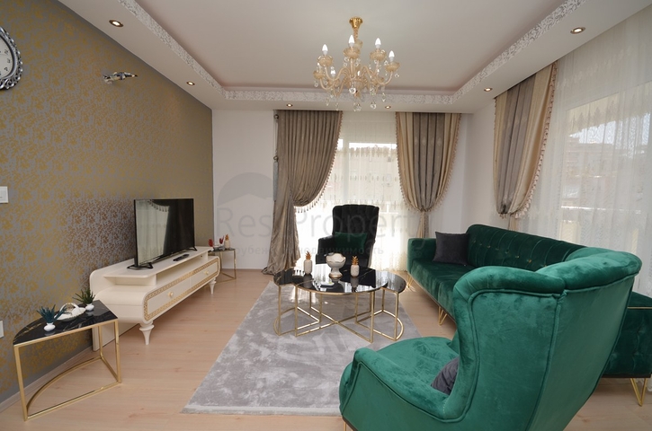 شقة مفروشة - تصميم غرفتين وصالة - 200 م عن البحر - في مهموتلار / الانيا 