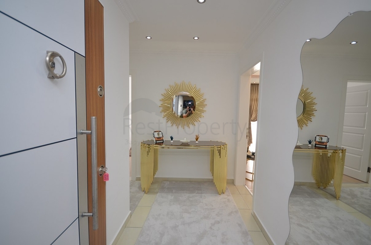 شقة مفروشة - تصميم غرفتين وصالة - 200 م عن البحر - في مهموتلار / الانيا 