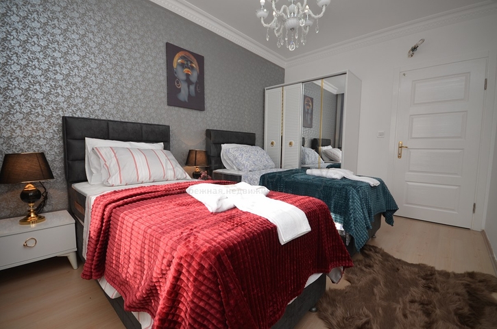 شقة مفروشة - تصميم غرفتين وصالة - 200 م عن البحر - في مهموتلار / الانيا 