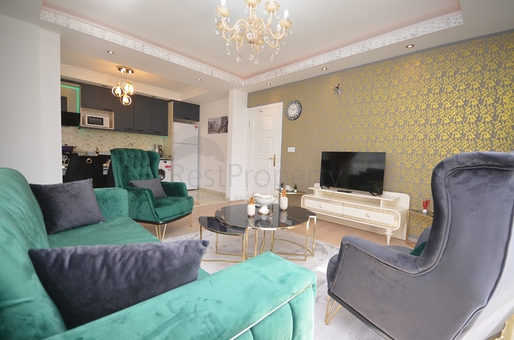 شقة مفروشة - تصميم غرفتين وصالة - 200 م عن البحر - في مهموتلار / الانيا 