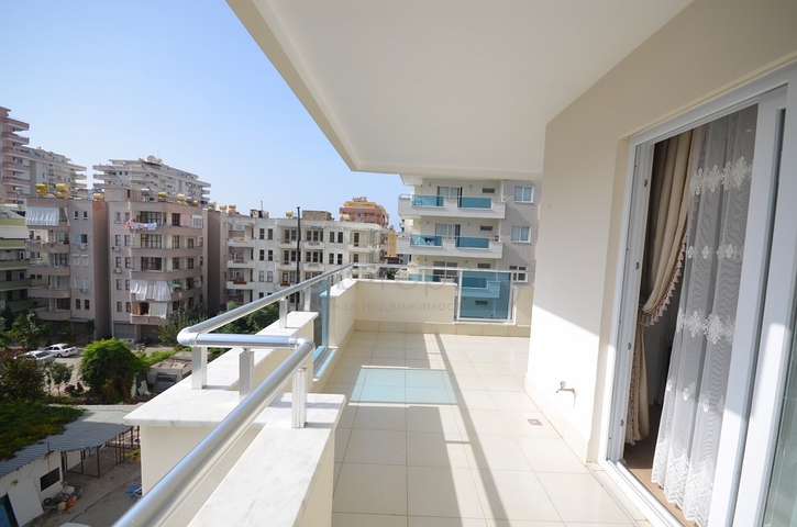 شقة مفروشة - تصميم غرفتين وصالة - 200 م عن البحر - في مهموتلار / الانيا 