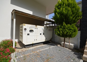 شقة مفروشة - تصميم غرفتين وصالة - 200 م عن البحر - في مهموتلار / الانيا 