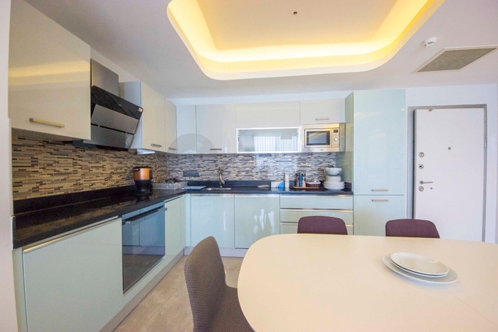 اطلالة بحرية - مجمع فاخر - شقة غرفتين وصالة - في كوناكليه / الانيا 