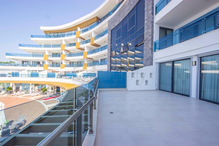 اطلالة بحرية - مجمع فاخر - شقة غرفتين وصالة - في كوناكليه / الانيا 