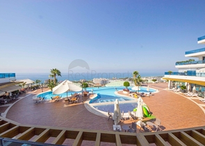 اطلالة بحرية - مجمع فاخر - شقة غرفتين وصالة - في كوناكليه / الانيا 