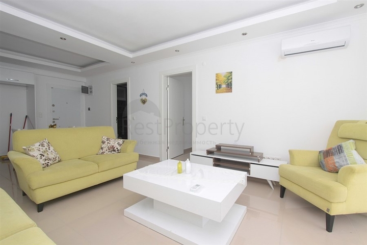 مناسبة للعطلات او الاقامة الدائمة - شقة غرفة وصالة مع الاثاث - في منطقة كاستل / الانيا 