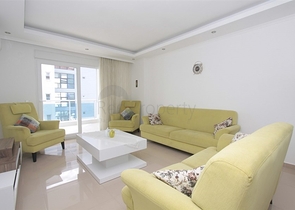 مناسبة للعطلات او الاقامة الدائمة - شقة غرفة وصالة مع الاثاث - في منطقة كاستل / الانيا 