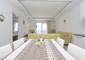 مناسبة للعطلات او الاقامة الدائمة - شقة غرفة وصالة مع الاثاث - في منطقة كاستل / الانيا 