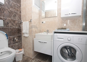 مناسبة للعطلات او الاقامة الدائمة - شقة غرفة وصالة مع الاثاث - في منطقة كاستل / الانيا 