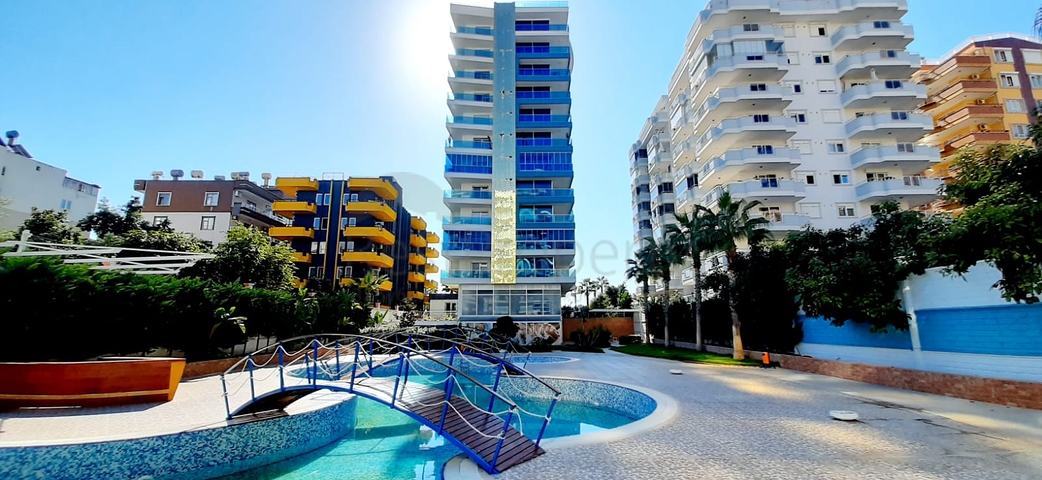 على البحر مباشرة - شقة فاخرة - تصميم غرفتين وصالة - مجمع فاخر - في مهموتلار / الانيا 