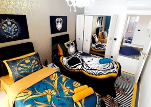 على البحر مباشرة - شقة فاخرة - تصميم غرفتين وصالة - مجمع فاخر - في مهموتلار / الانيا 