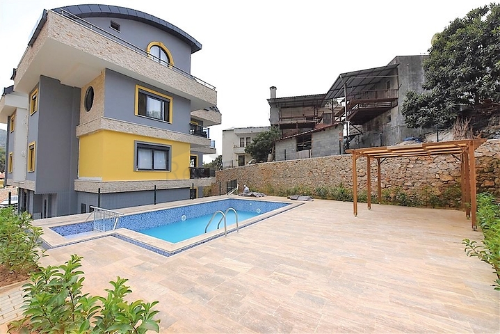 اطلالة جبلية - شقق حديثة بتصاميم متنوعة -في مركز الانيا 