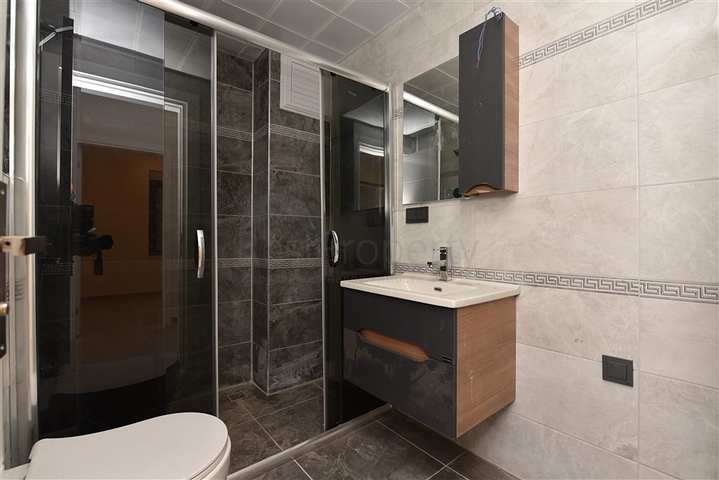 اطلالة جبلية - شقق حديثة بتصاميم متنوعة -في مركز الانيا 