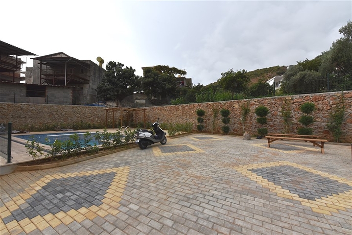 اطلالة جبلية - شقق حديثة بتصاميم متنوعة -في مركز الانيا 