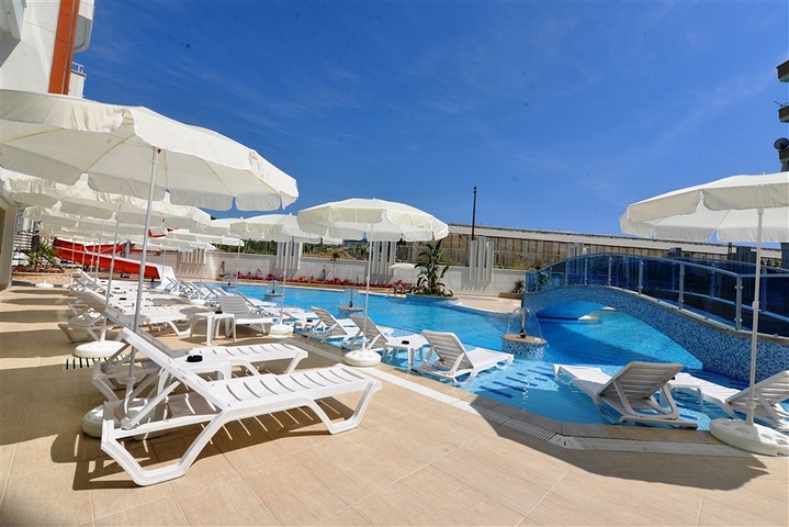 اطلالة بحر - طابق مرتفع - شقة 1+1 - ضمن مجمع فاخر - في مهموتلار / الانيا 