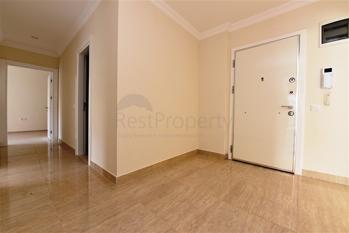 شقة  3 غرف وصالة - مطبخ منفصل -ضمن مجمع حديث - في اوبا / الانيا 