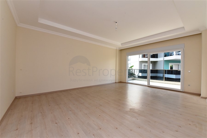 شقة  3 غرف وصالة - مطبخ منفصل -ضمن مجمع حديث - في اوبا / الانيا 