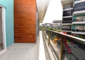 شقة  3 غرف وصالة - مطبخ منفصل -ضمن مجمع حديث - في اوبا / الانيا 