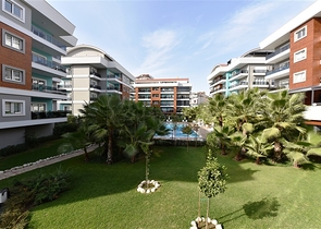 شقة  3 غرف وصالة - مطبخ منفصل -ضمن مجمع حديث - في اوبا / الانيا 