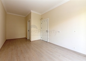 شقة  3 غرف وصالة - مطبخ منفصل -ضمن مجمع حديث - في اوبا / الانيا 