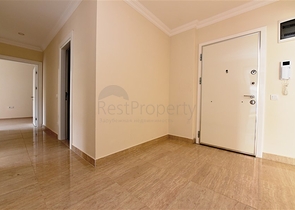 شقة  3 غرف وصالة - مطبخ منفصل -ضمن مجمع حديث - في اوبا / الانيا 