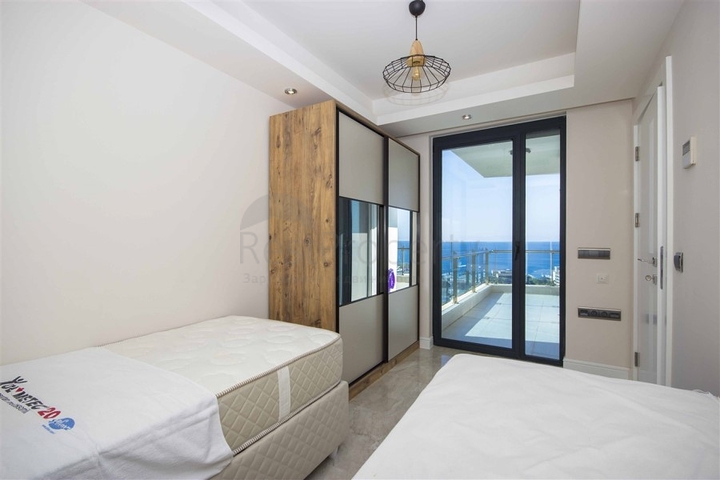 اطلالة بحر - مجمع فاخر - شقة غرفتين وصالة - في كوناكليه / الانيا 