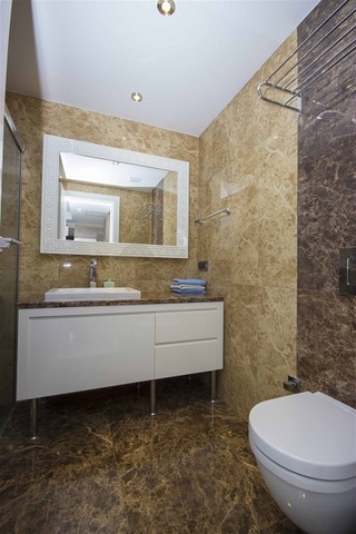 اطلالة بحر - مجمع فاخر - شقة غرفتين وصالة - في كوناكليه / الانيا 