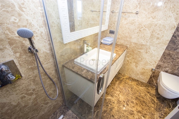 اطلالة بحر - مجمع فاخر - شقة غرفتين وصالة - في كوناكليه / الانيا 