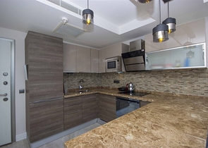 اطلالة بحر - مجمع فاخر - شقة غرفتين وصالة - في كوناكليه / الانيا 