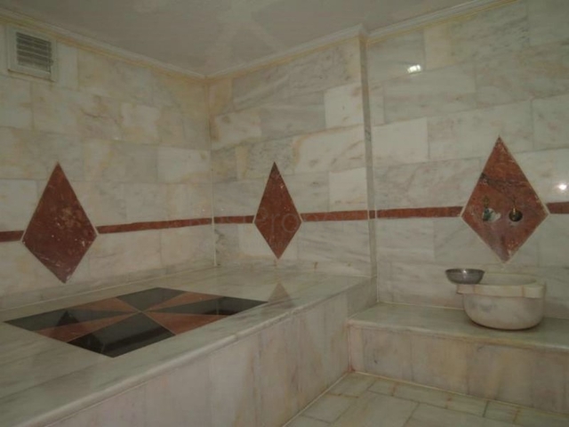 اطلالة جبلية خلابة - شقة عائلية 2 غرفة وصالة - ضمن مجمع سكني في منطقة هادئة وقريبة من المركز - جيكجلي / الانيا