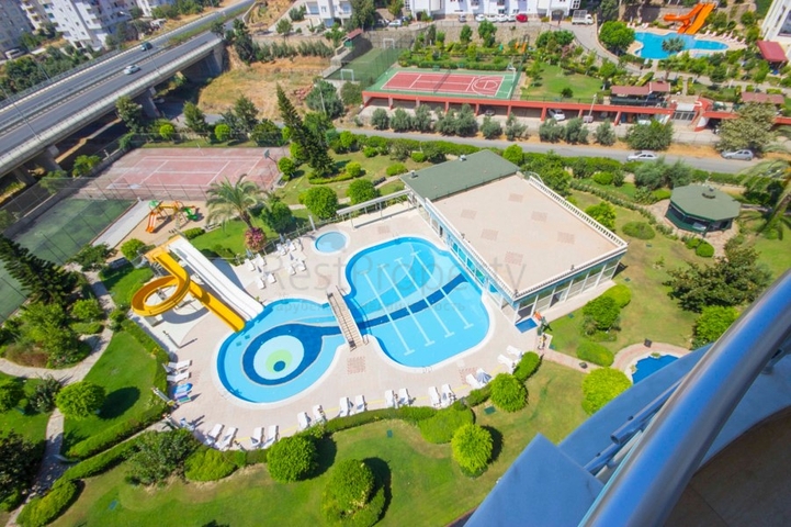 اطلالة جبلية خلابة - شقة عائلية 2 غرفة وصالة - ضمن مجمع سكني في منطقة هادئة وقريبة من المركز - جيكجلي / الانيا