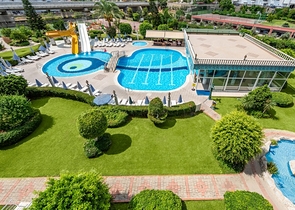 اطلالة جبلية خلابة - شقة عائلية 2 غرفة وصالة - ضمن مجمع سكني في منطقة هادئة وقريبة من المركز - جيكجلي / الانيا