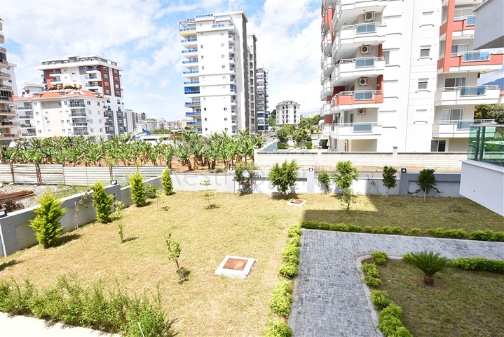 اسعار منافسة - شقق دوبلكس - طابقين - 3 او 4 غرف وصالة - في مهموتلار / الانيا 